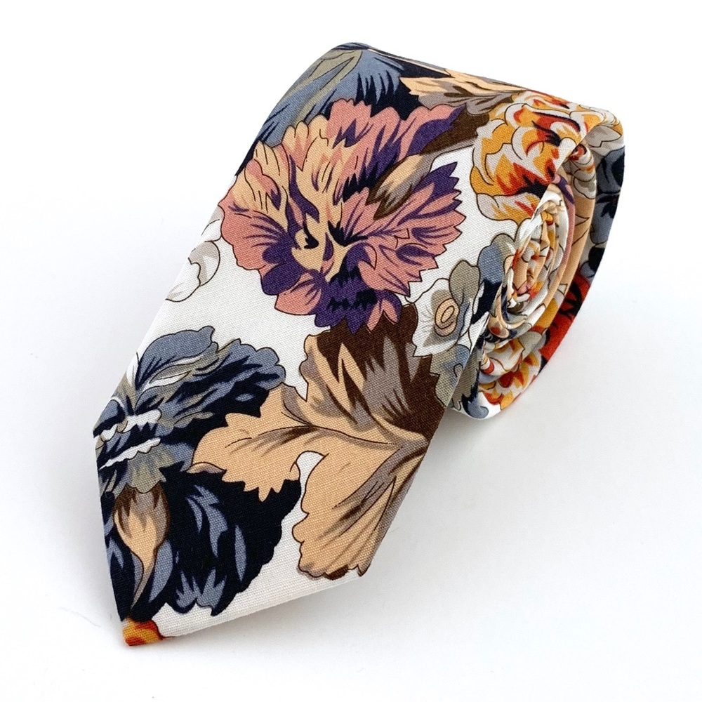Men's White & Tan Bohemian Floral Slim Necktie